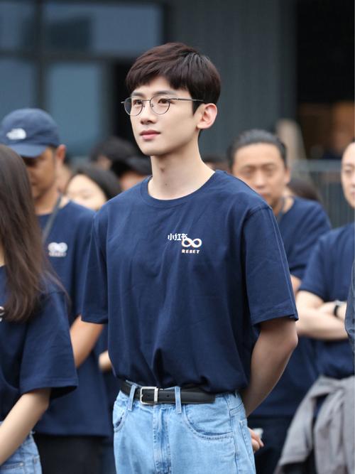 开端照片—白敬亭真的有28岁吗好好看_白敬亭_娱乐