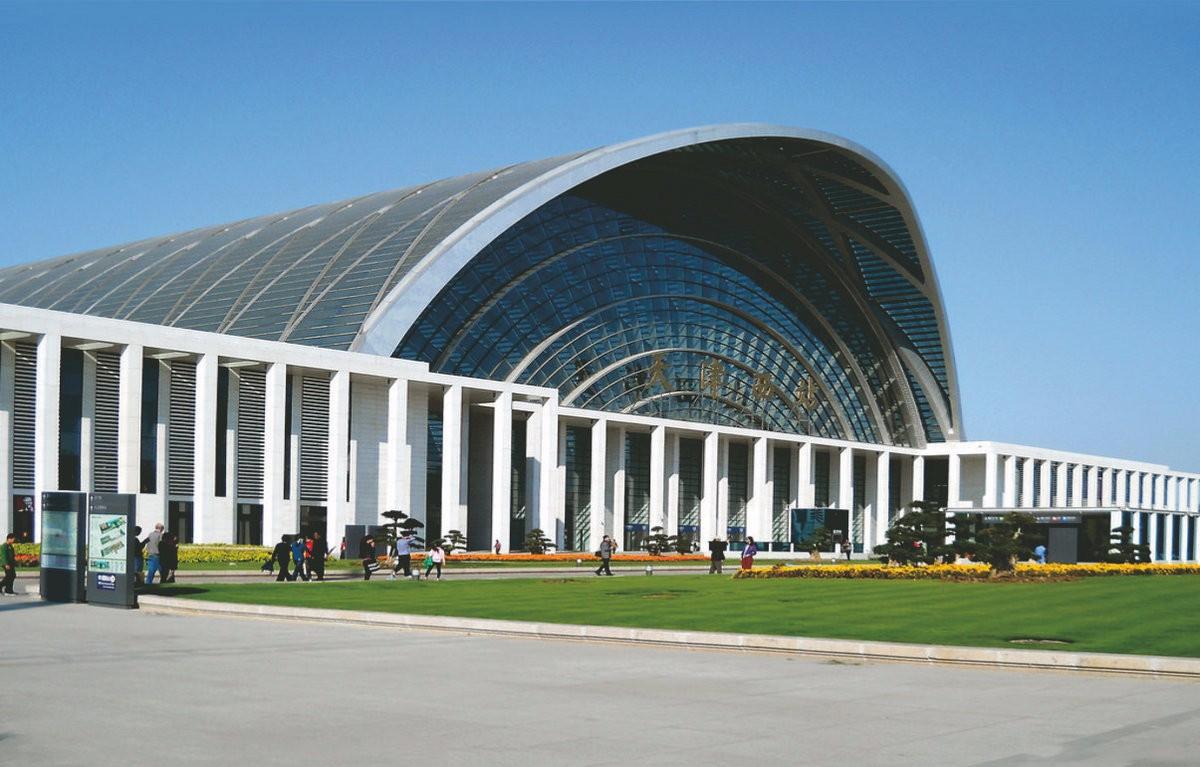 天津规模最大的一座高铁站,是客货一等站,曾历经3次扩建改造