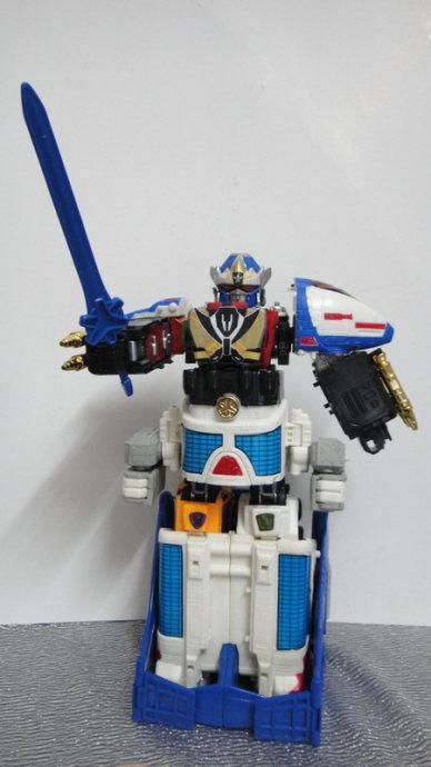 国产 老d 救急战队 列车小子 海贼版极限胜利机器人 dx 玩具