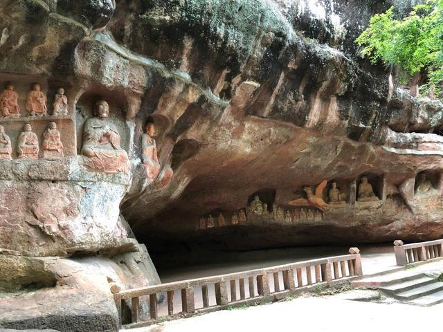 江西省 赣州市 章贡区 通天岩景区