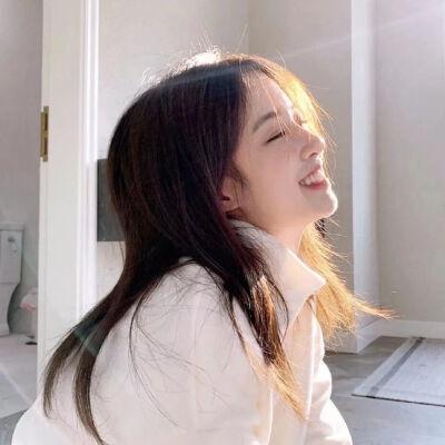 阿鱼吖y  发布到  真人头像 图片评论 0条  收集   点赞  评论  女头