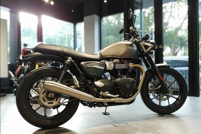 英国凯旋 street twin 900