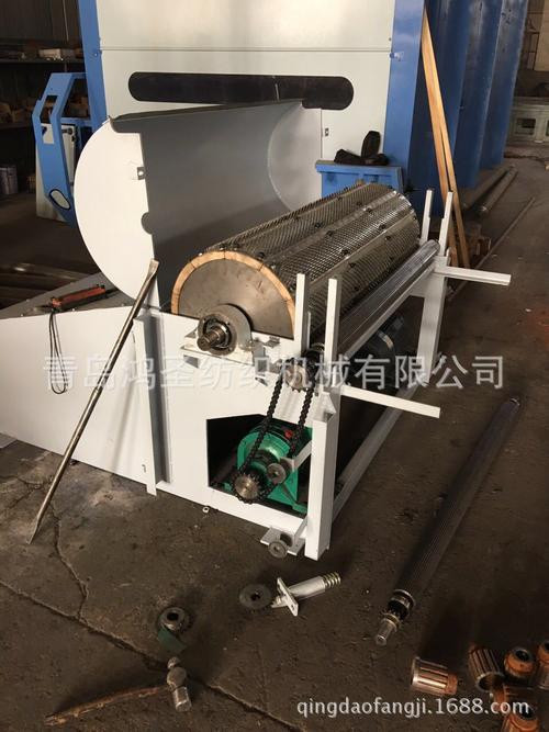 天丝,蚕丝,纯棉,羊绒,化纤等,开松效果好,且纤维损伤小.