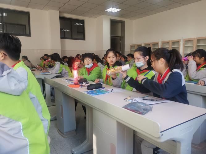 江阴教育网 - 初中研训室举办初二物理骨干教师培训