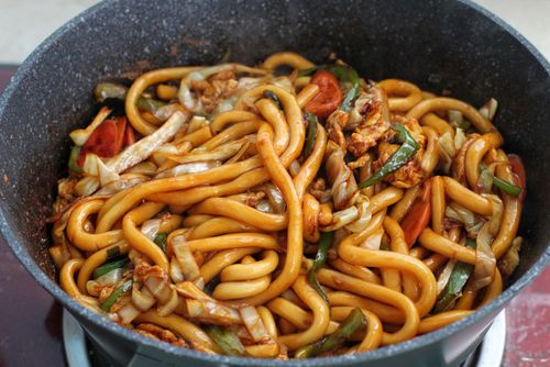 家常炒土豆粉做法,成本几块钱比外卖干净实惠,一盘吃了个精光!