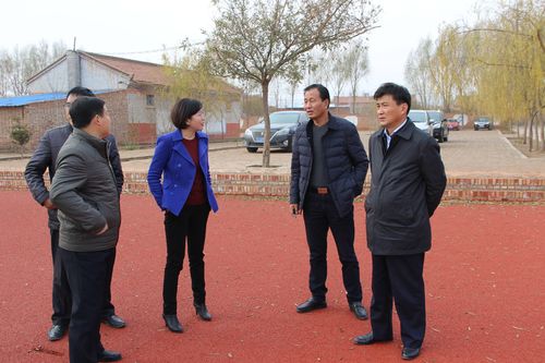 同心县教育局_教育局新闻_县人民政府副县长张琛督查教育民生工程建设