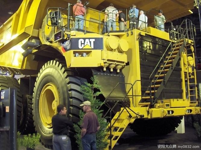 世界上最大的卡车-卡特彼勒