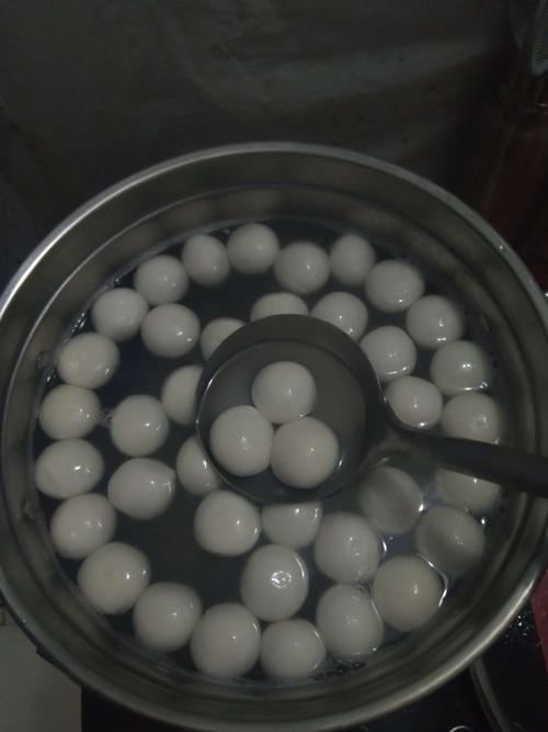 我是爸妈小帮手:元宵节煮元宵