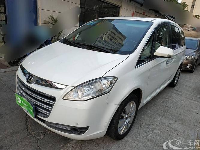 纳智捷大7 mpv 2015款 2.0t 自动 7座 豪华型 (国Ⅴ)