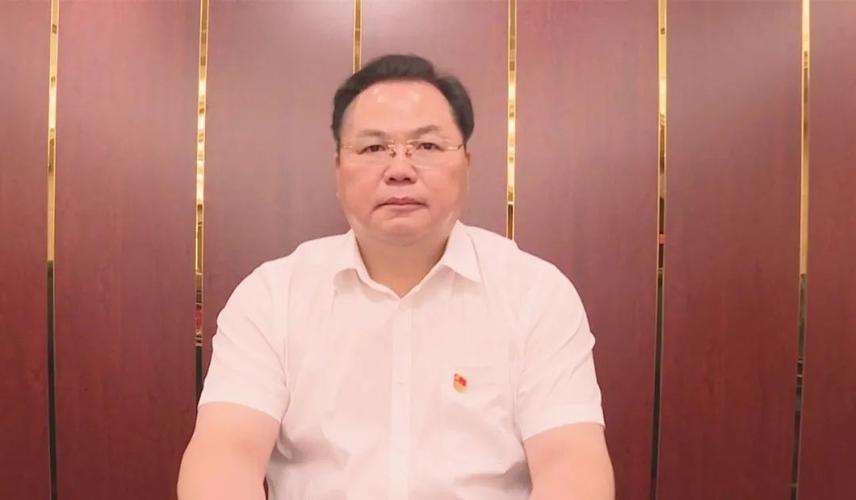 重要人事丨冷水江市领导干部大会召开 陈创业提名为市政府市长候选人