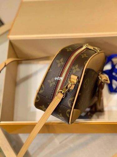 lv相机包_相机包_路易威登怎么样_lv相机包_时尚_箱包