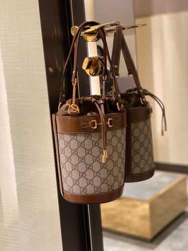 gucci 马衔扣1955系列小号水桶包 637115 92tpg 8563