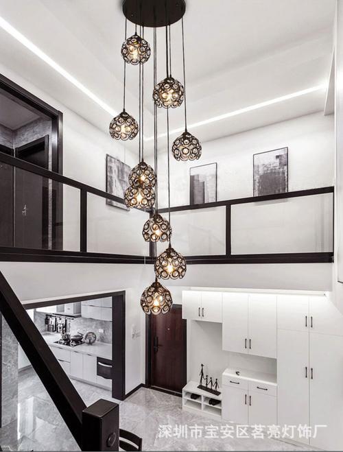 北欧旋转楼梯吊灯个性波点铁艺别墅复式楼客厅公寓展厅楼梯间吊灯