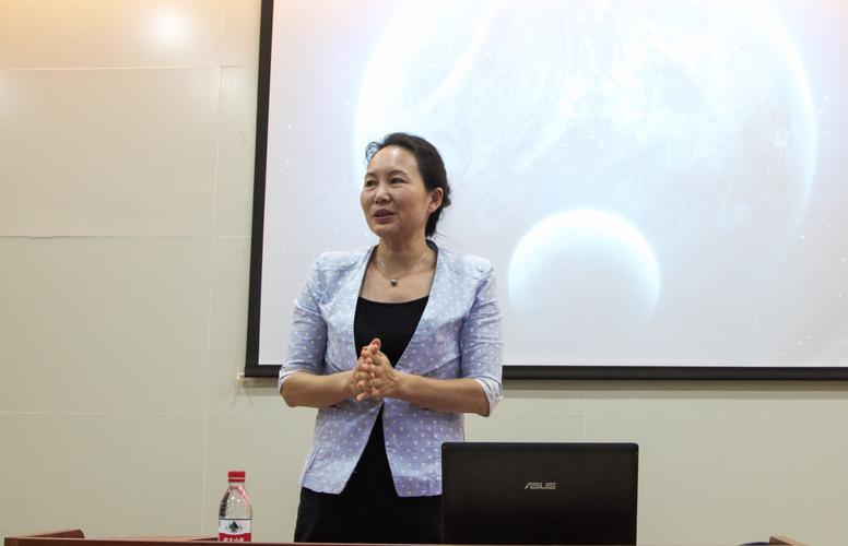 陈昌凤教授解读算法时代的信息传播