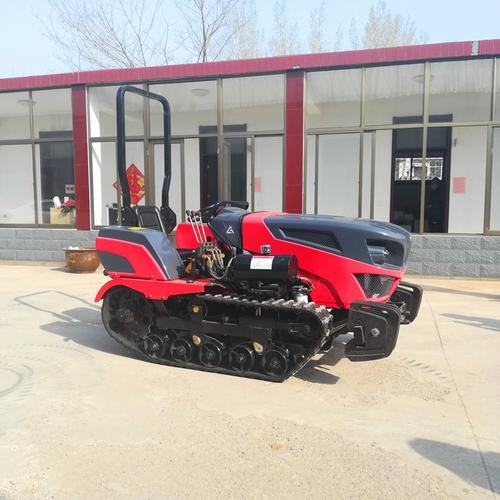 农用拖拉机 四缸履带式耕地机 雪地清理推土铲 大马力