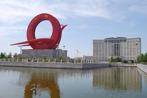 南宫市位于河北省南部,坐落在飞凤岗上,素有