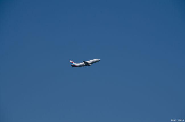 为什么飞机在后半夜就不能起飞了?