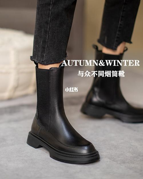 哇⊙ω⊙太91了,吹爆这个烟管中筒靴_鞋控_透气_显瘦_鞋控的日常