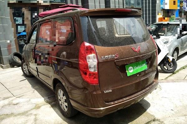 五菱宏光 2018款 1.5l 经典款s标准型