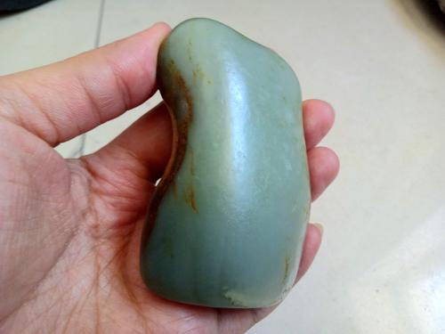 沙枣青籽料原石 和田沙枣青籽玉 新疆精品沙枣青青玉籽料原石作料