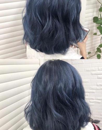 蓝黑色头发掉色会掉成海藻绿色,也是非常漂亮的,其实掉色的过程都是