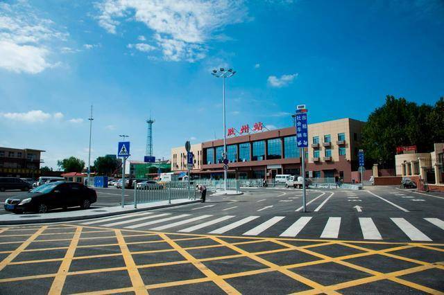 胶州火车站旧貌焕新颜,全面改造后启用,设开放式售票厅