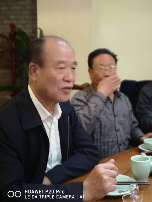 增加了郭政委夫人赵淑敏,李存栓及夫人白兰,最后排曹宏斌(69年二连兵)