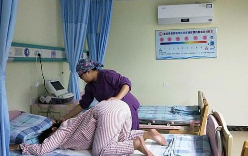 原创顺产备皮遇男医生,老公:让我来!医生:没你想的那么简单