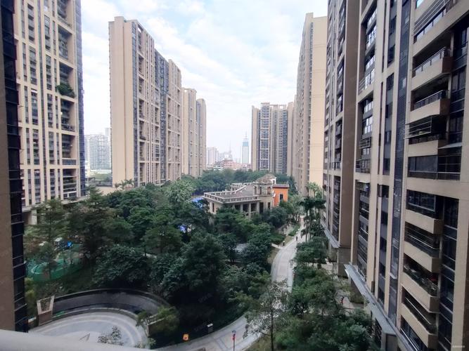 楼下季华公园近地铁星星华园国际温馨三房东向园林小区