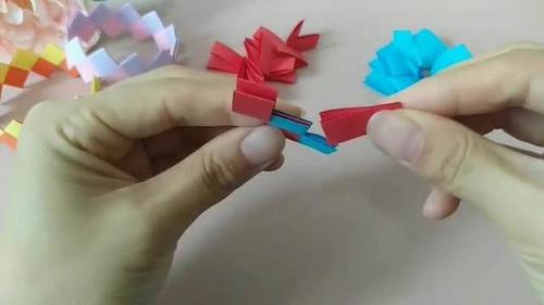 自制可爱的闺蜜手环,各种萌趣图案,用纸就能制作