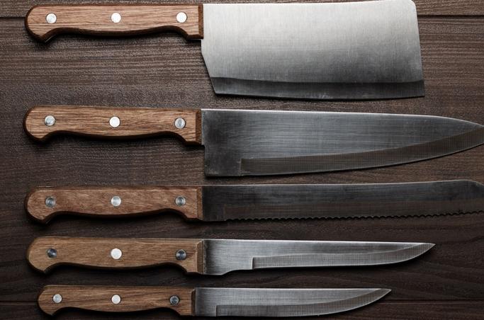 厨房刀具如此之多,我们应该如何选择?