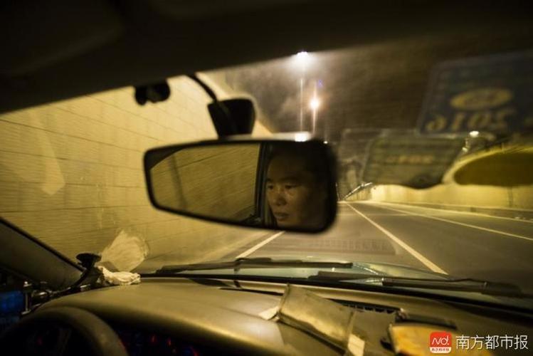 出租车司机故事:送了17年别人回家,这次终于轮到他们