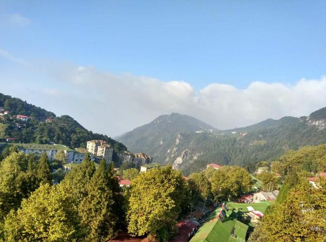 游庐山