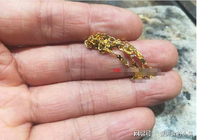 女人要记住这"3款"颜色的黄金会褪色,说不掉色都是假