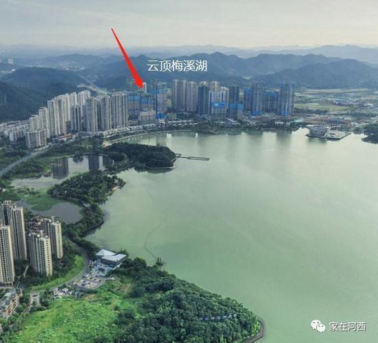 3,云顶梅溪湖f30地块临湖.