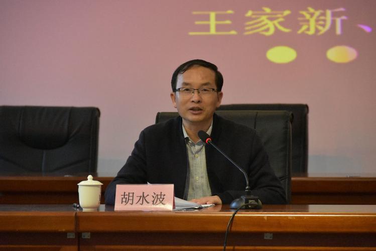 谷雨葱茏校园,诗歌点亮青春——江西谷雨诗会诗人走进石城县赣源中学