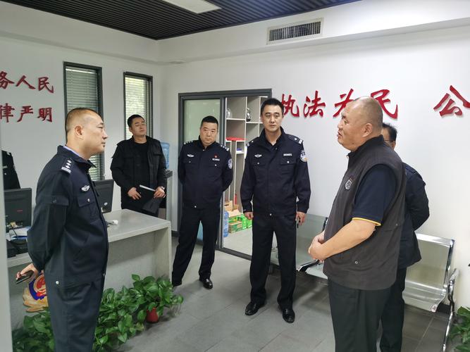 【大练兵☆经开分局】省公安厅反恐总队副总队长贺炳一行莅临明光路
