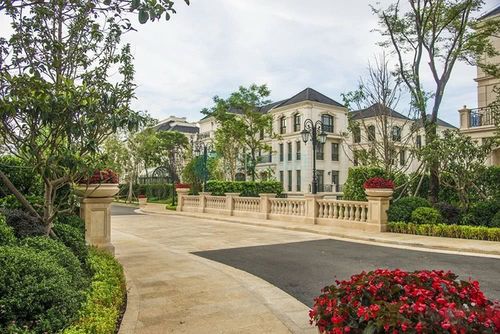 首页 云南 昆明 俊发生态半岛 【户型面积】海东二期洋房建面88.