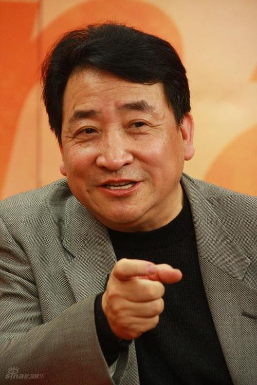 图文姜昆新浪聊春晚坦言自己创作时想哭