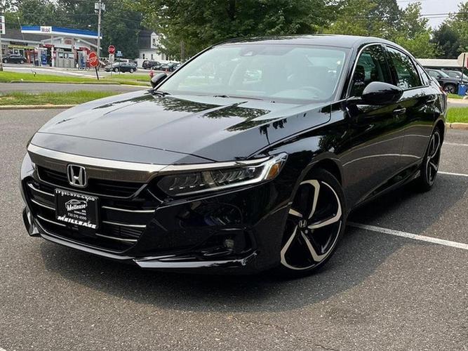 本田新款雅阁实车街拍本月即将开售/尺寸升级-图1