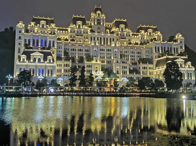 贵阳市标志性建筑_建筑_景点_欧式_艺术中心_双子座_布达拉宫_出行