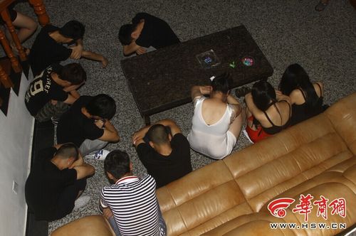 西安"零点行动"打击黄赌毒