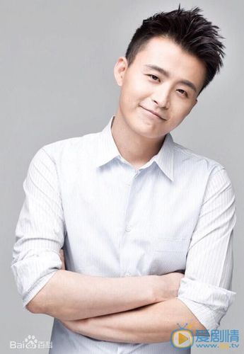 周密个人资料简介_周密图片写真_生活照_家庭背景