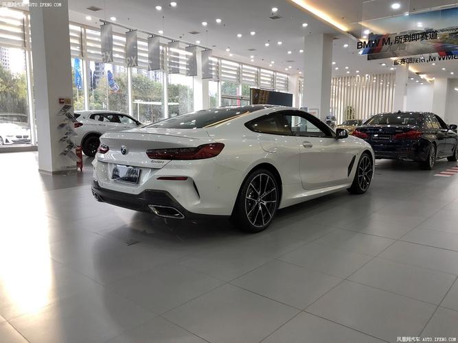 宝马840i双门轿跑车空间奢华特惠送礼包