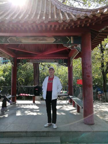 3时逢[国庆中秋]双节高兴的游览哈尔滨呼兰古城《西岗公园》观光自由
