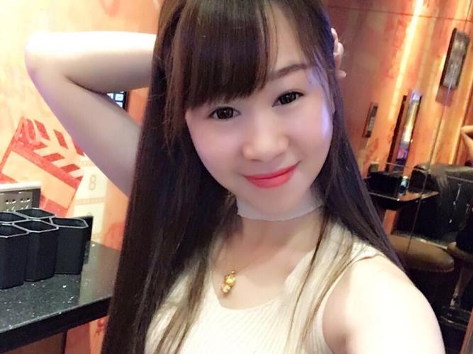 徐萱萱萱儿的直播