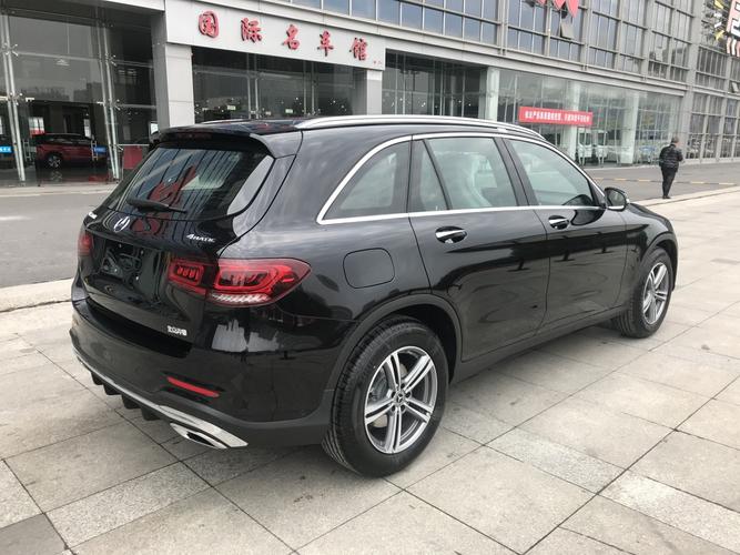 2019年12月奔驰 奔驰glc 2020款 glc 260 l 4matic 豪华型