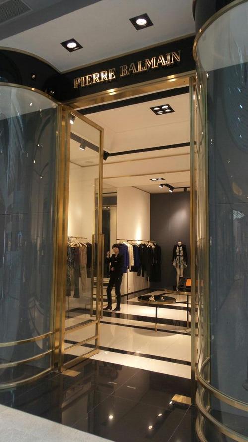 pierre balmain