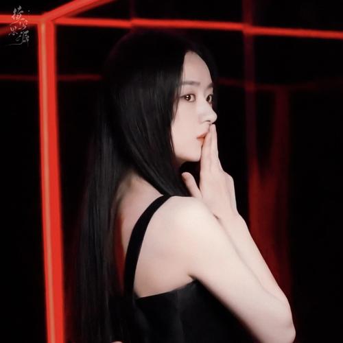 赵丽颖的黑长直造型是女明星中的top吧可清纯小白花可病娇美人