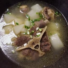 清炖牛尾汤